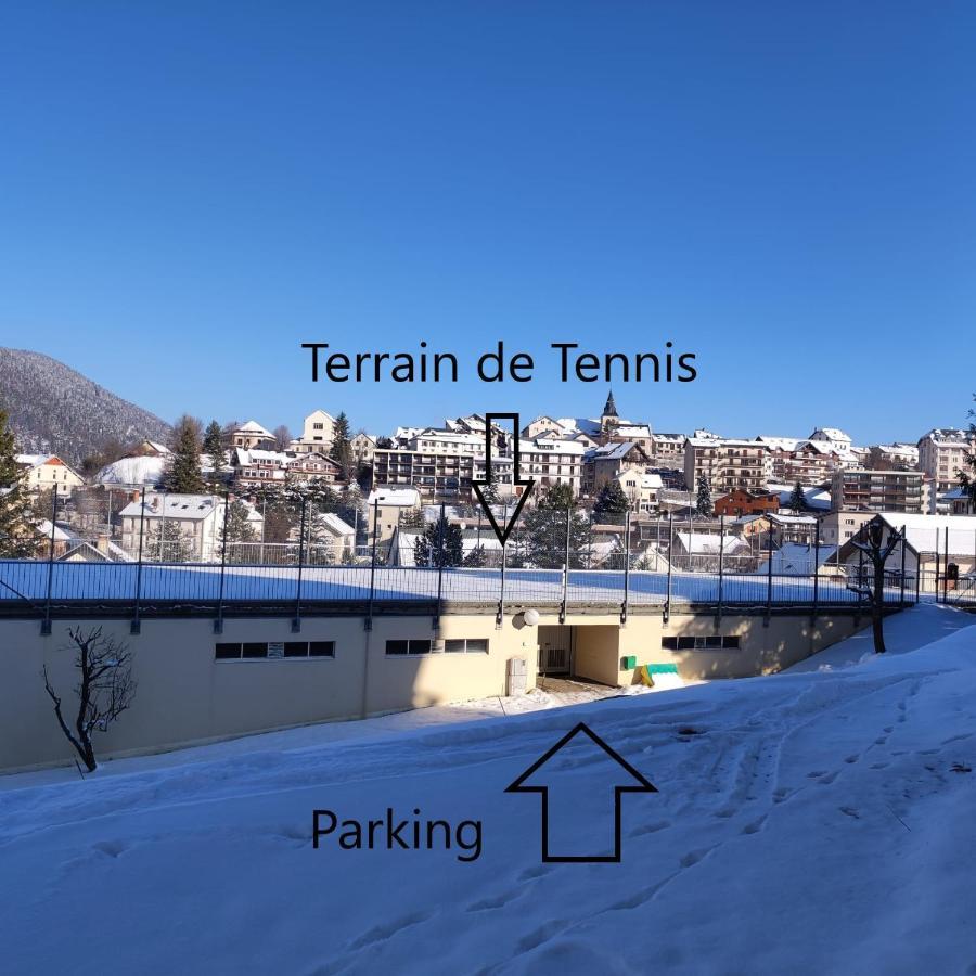 Je T'aime - Les Tennis - 2 2 Pieces 5 P Et 6 P